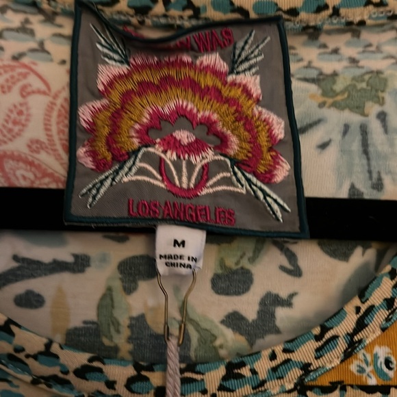 NWT Johnny Was M oversized cropped tee . - Picture 2 of 5